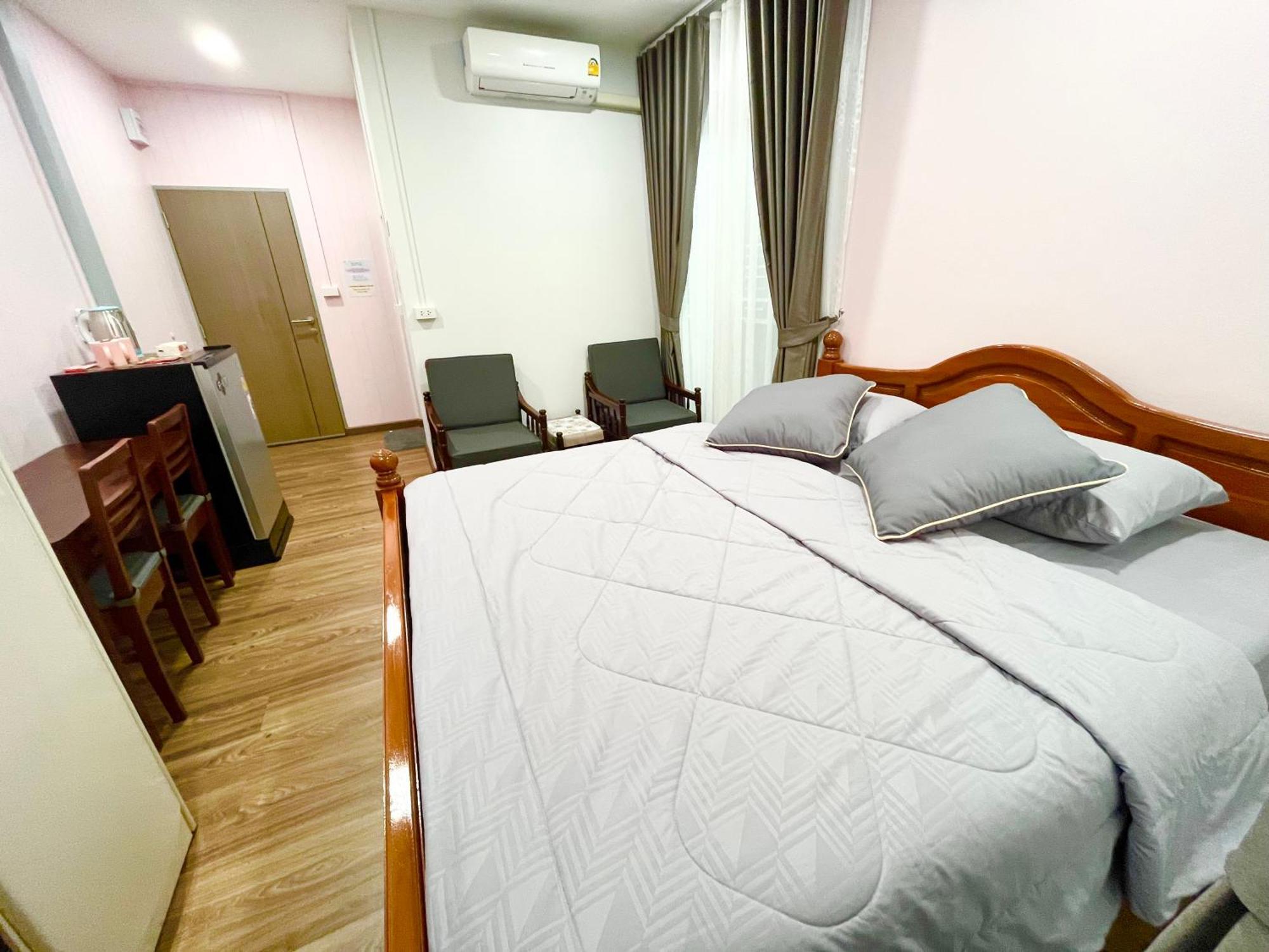 Gasthof Number9 Bangkoknoi Bkk *