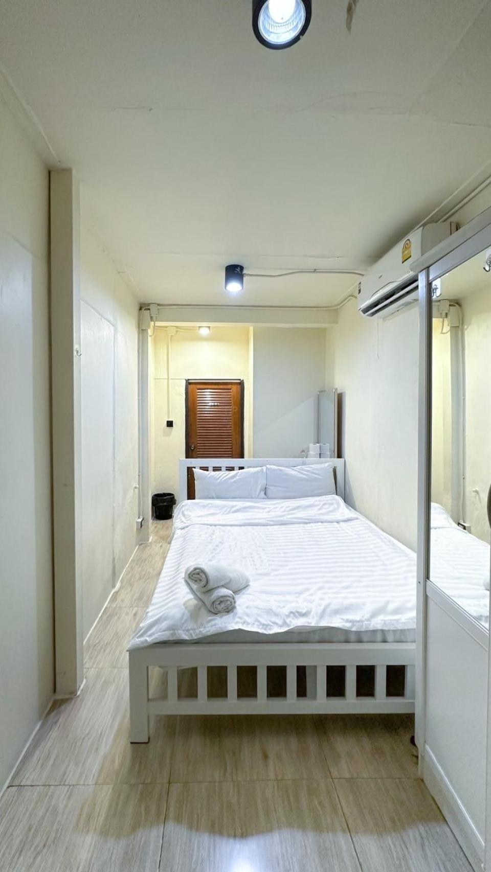 Chubby 5 Apartment