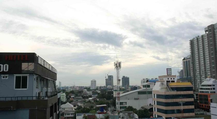 Iconic Hotel Bangkok