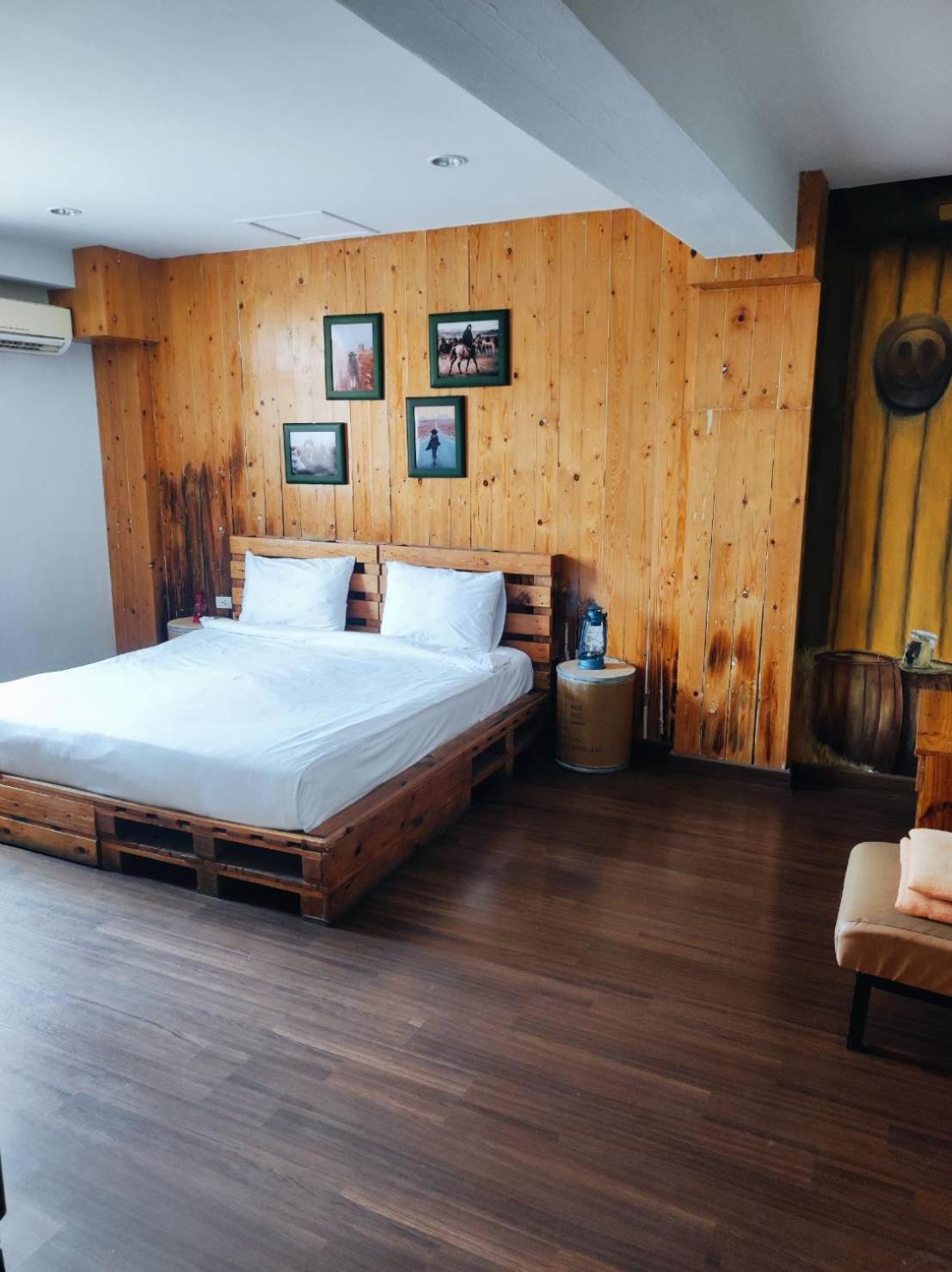 Mstay Bed & Breakfast