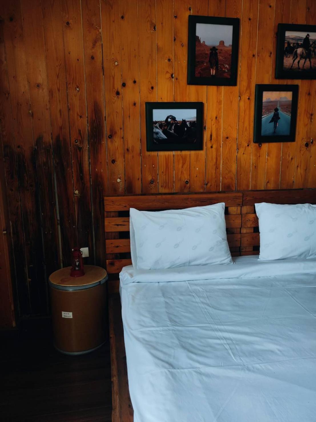 Bed & Breakfast Mstay