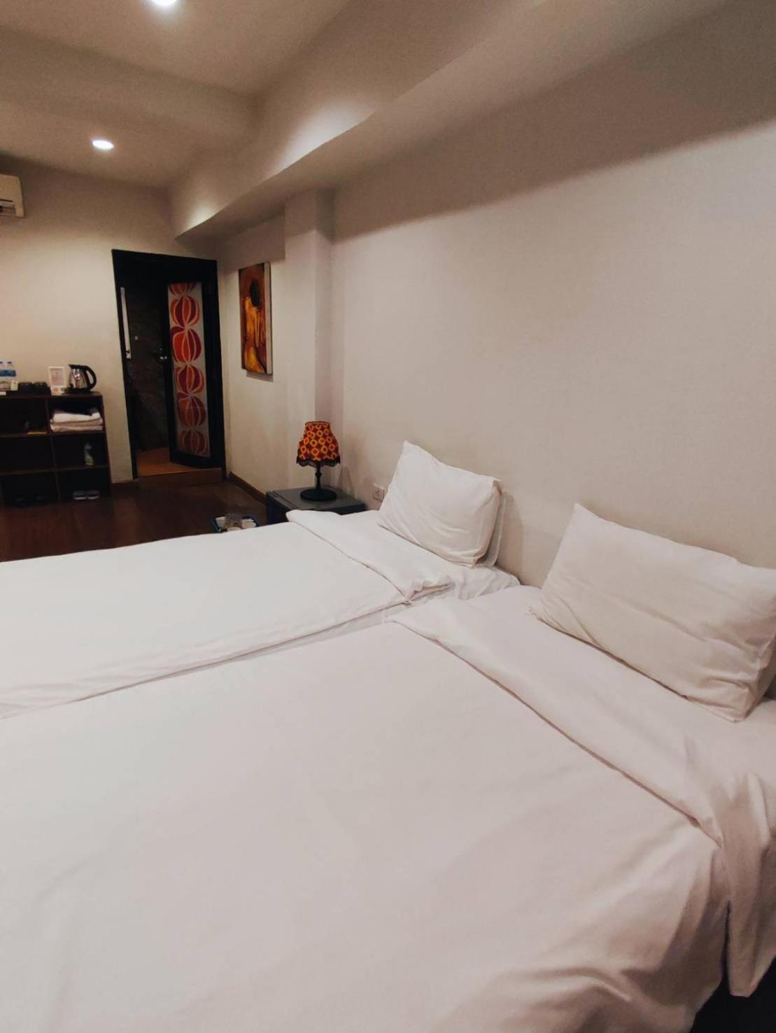 Bed & Breakfast Mstay 3*