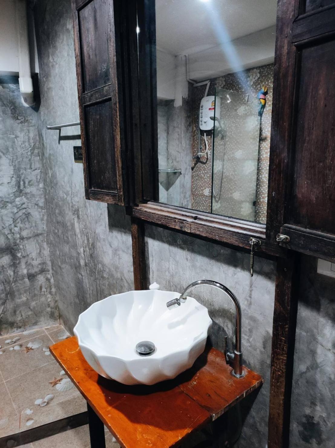 Mstay Bed & Breakfast Bangkok