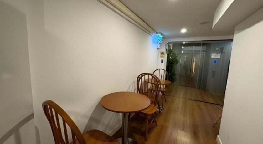 Seoul3 & Slow Bar Cafe 2* Bangkok