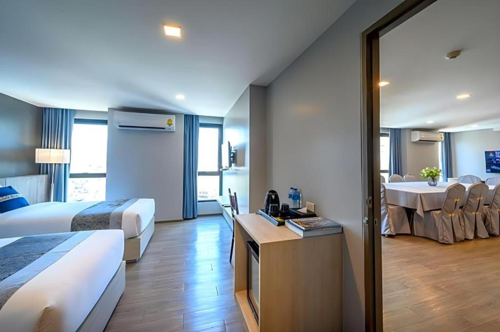 Iwish Hotel Bangkok