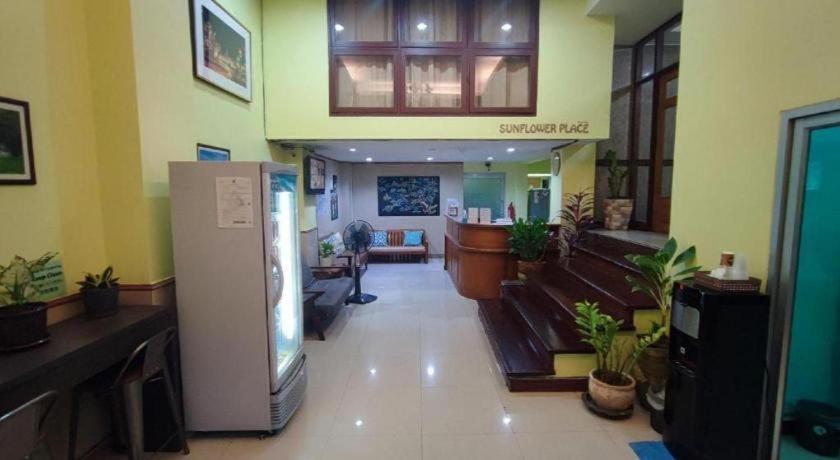 Sunflower Place 3* Bangkok