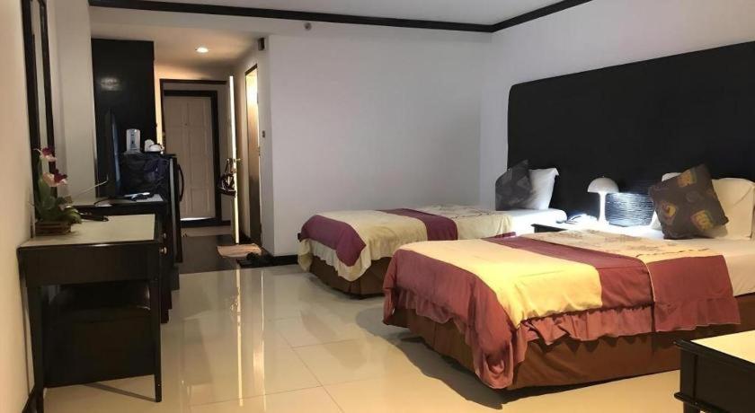 Town In Town Gardent Hotel Bangkok