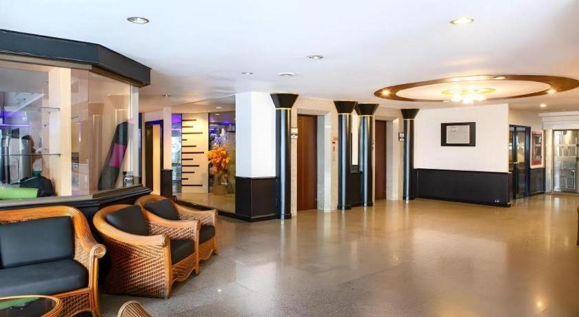 Town In Town Gardent Hotel Bangkok