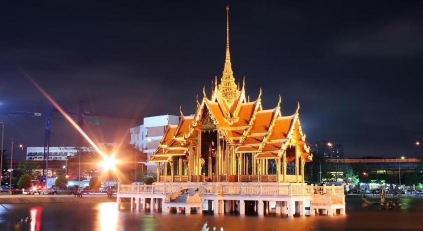 Town In Town Gardent Bangkok
