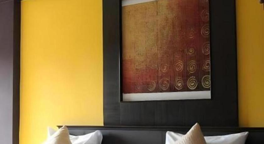 Grand Pinnacle Hotel Bangkok