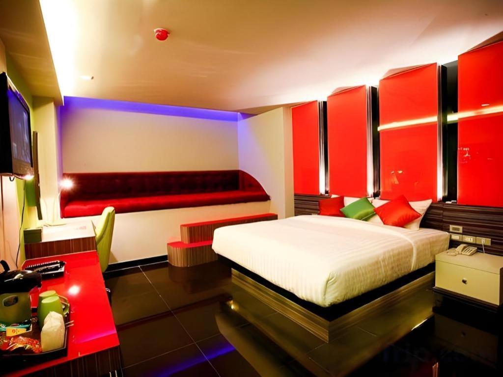 Hotel Heaven@4