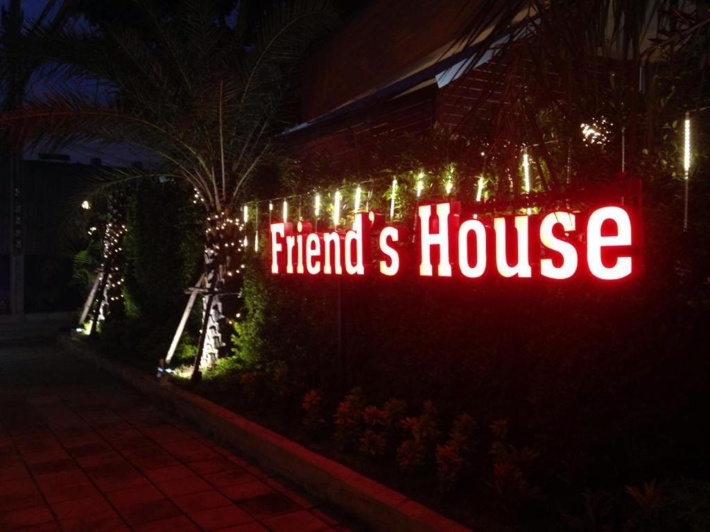 Ferieanlegg Friends House 3*