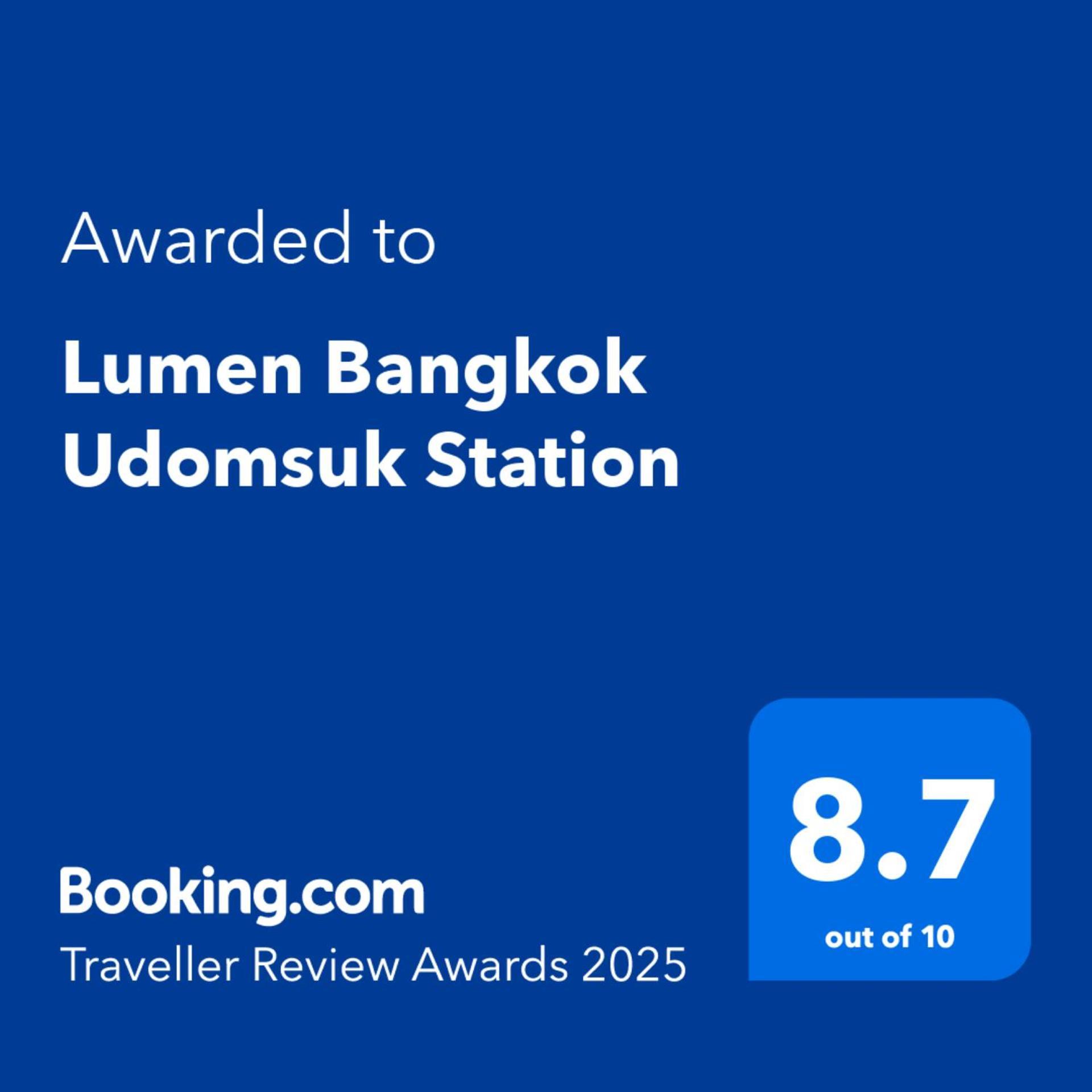 Lumen Udomsuk Station