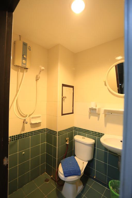 Guest house Thara House