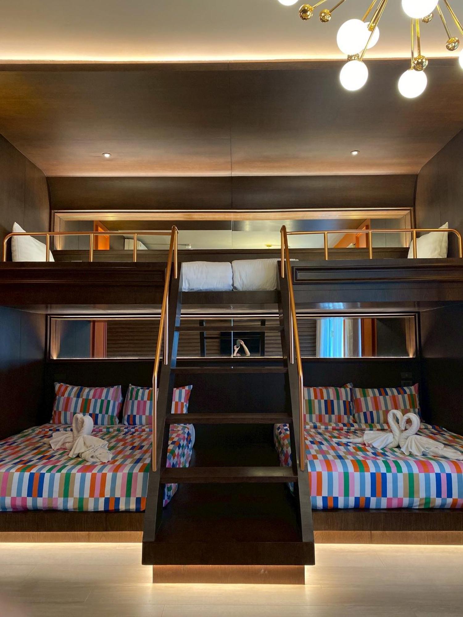 Miami 4*