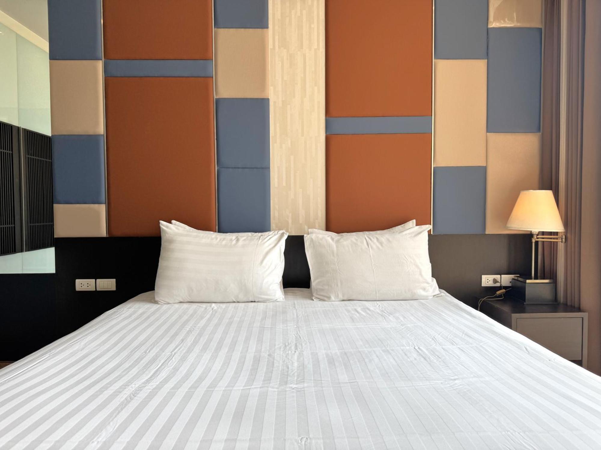 Aparthotel The Sunreno