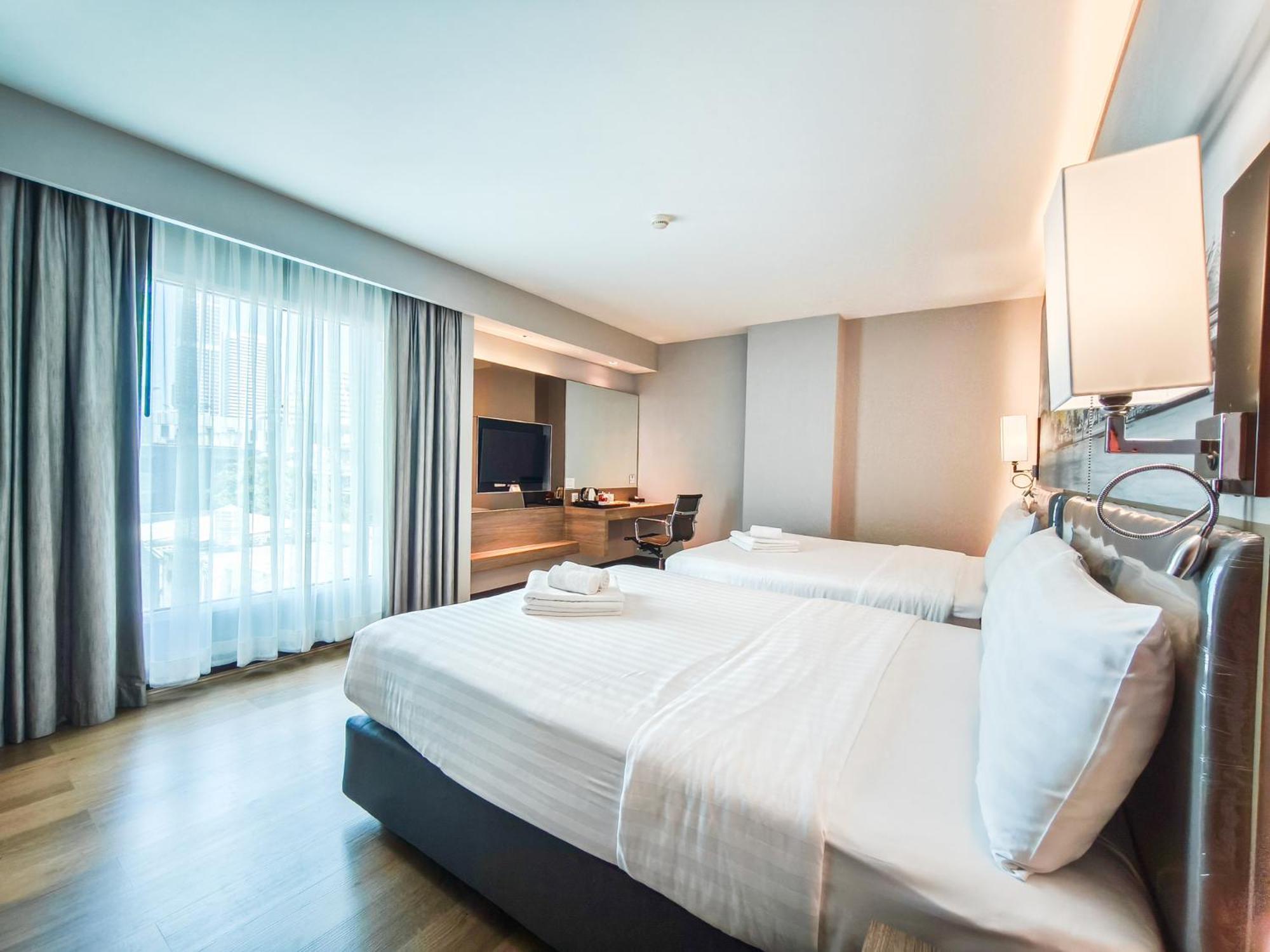 Citrus Sukhumvit 11 By Compass Hospitality Khách sạn Bangkok