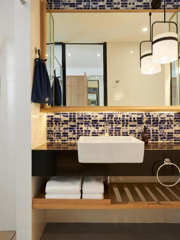 Asai Chinatown Hotel 4*