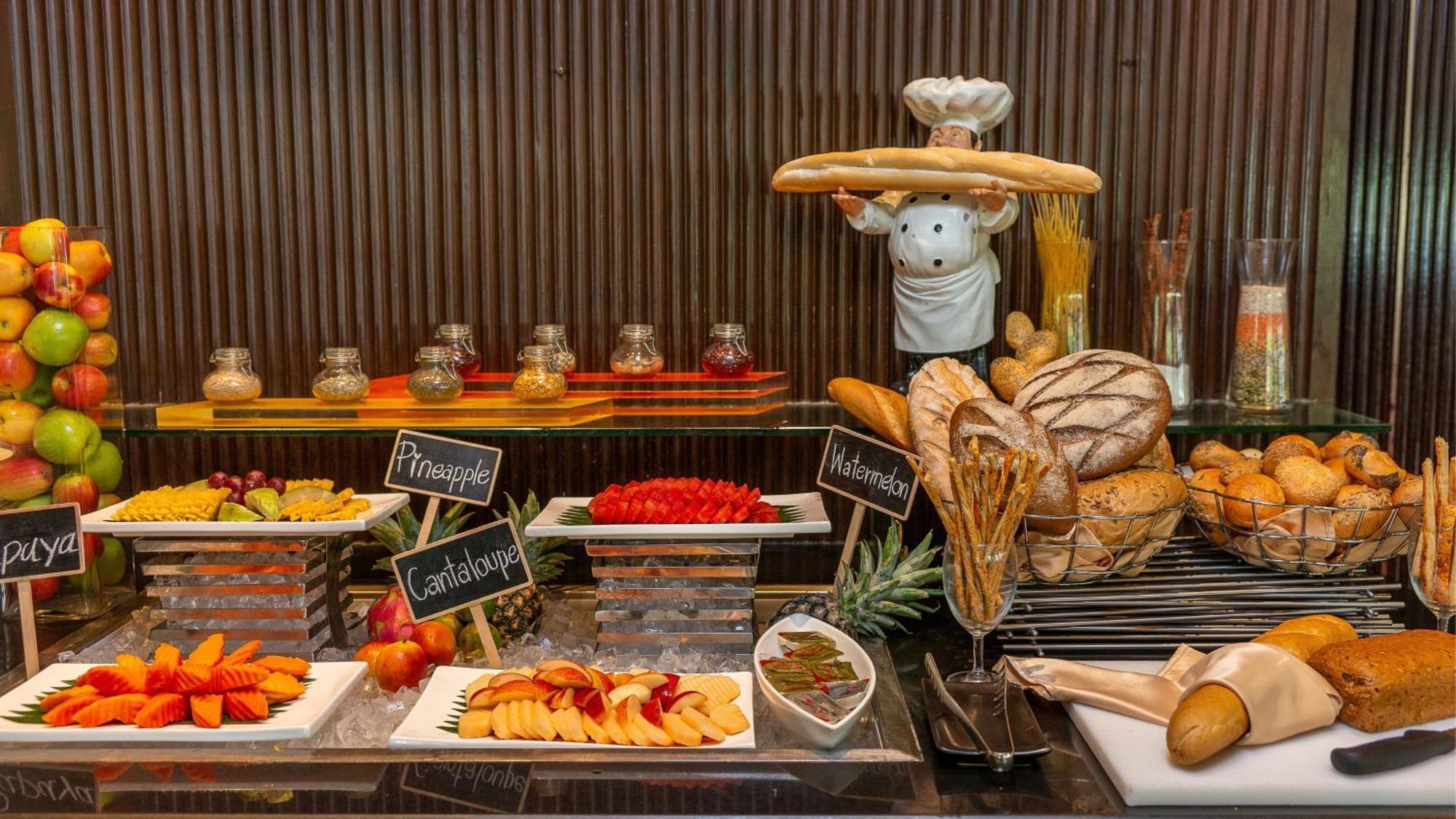 Hotel Silom By Ihg 4*