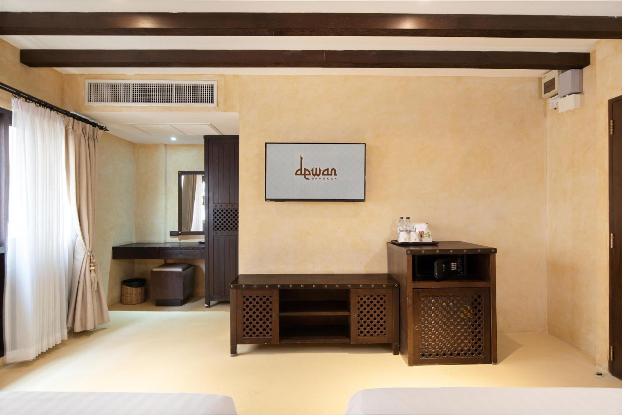 Dewan - Sha Certified Bangkok
