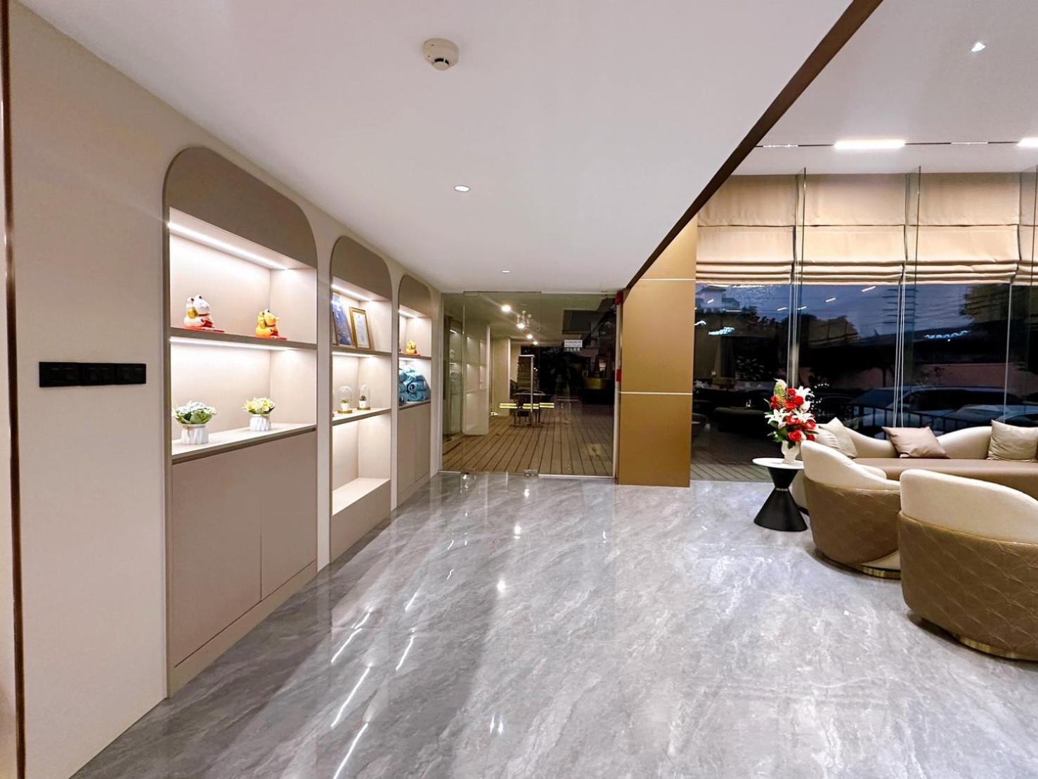 Hotel Miloft Suvarnabhumi Airport 5*