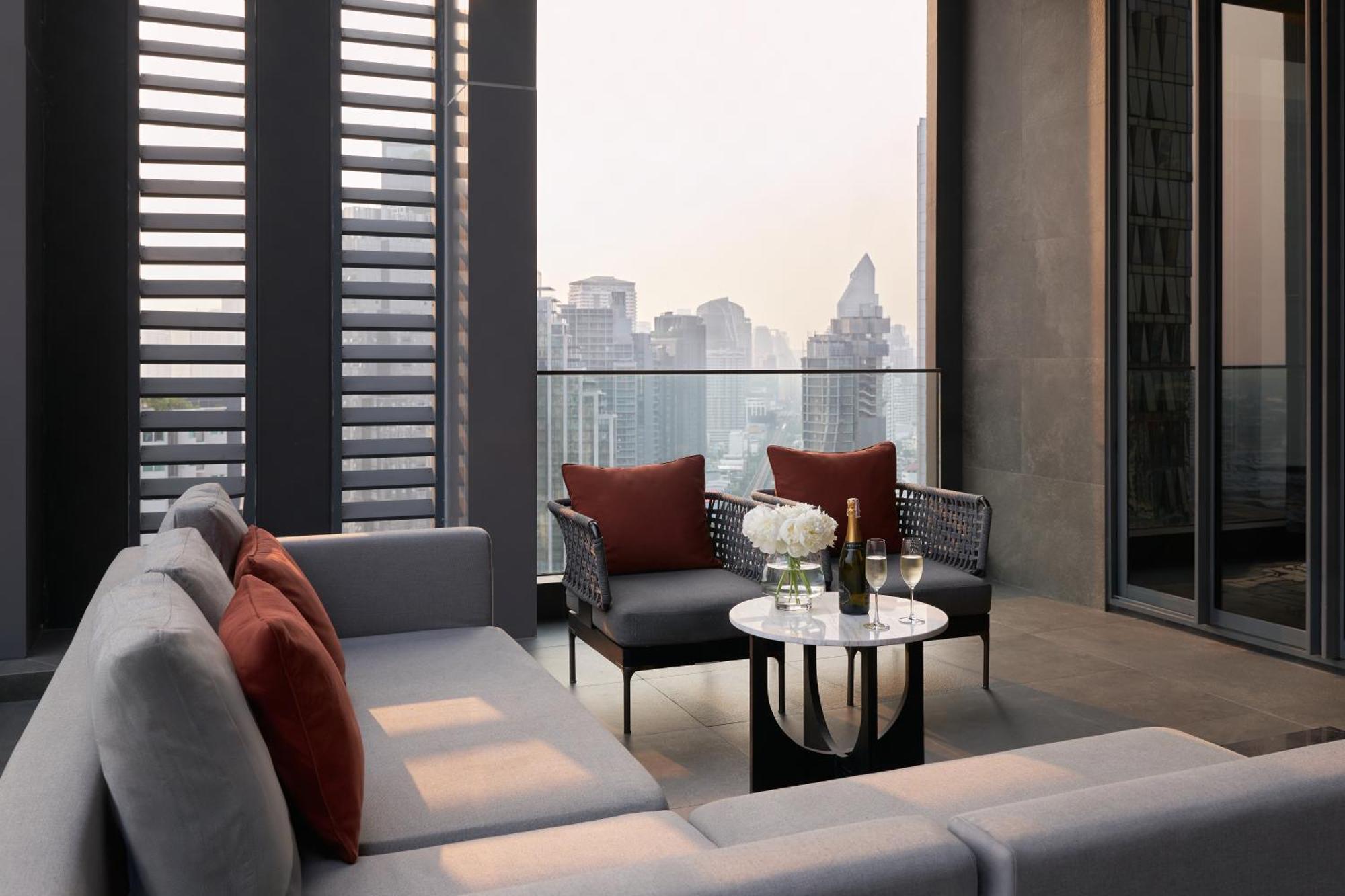 Hotel Intercontinental Sukhumvit By Ihg 5*