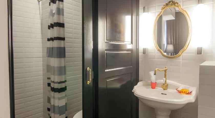 First House Hotel Bangkok