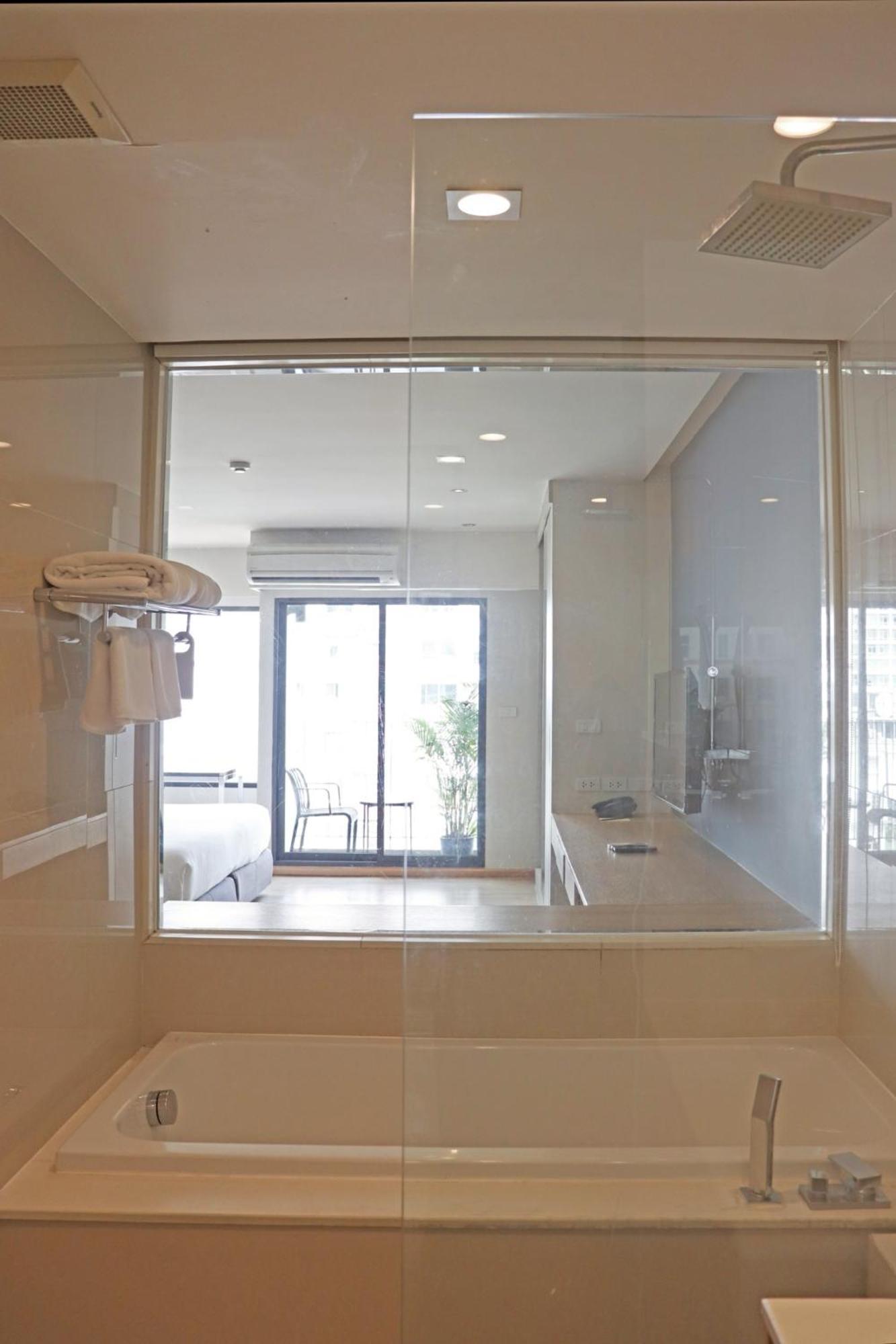 The On Thonglor By Uhg 4*