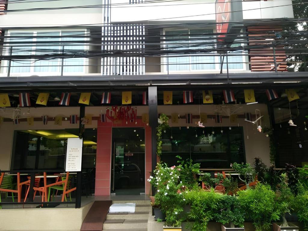 Hotel The Konnect 2*