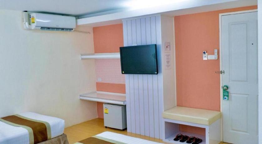 The Konnect Hotel