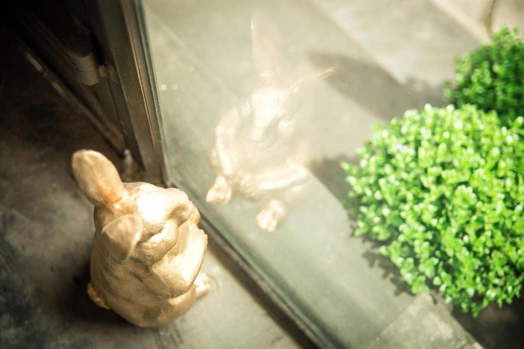Asrama The Rabbit's Hole Bangkok