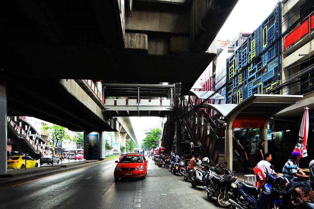 Nhà trọ Adventure Bangkok