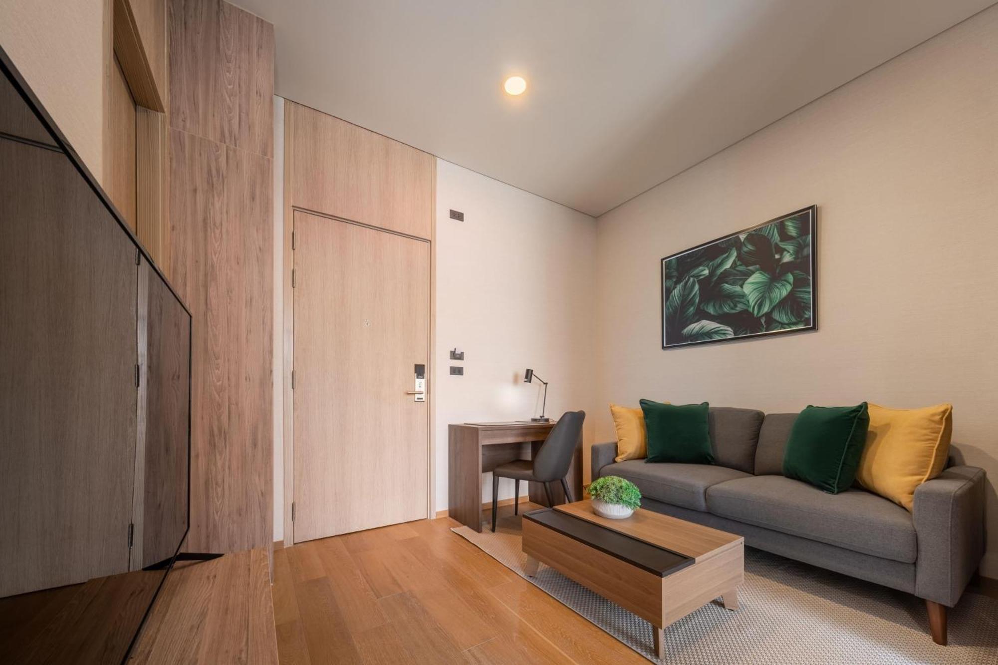 Wyndham Garden Sukhumvit 42 - Sha Extra Hotel 4*