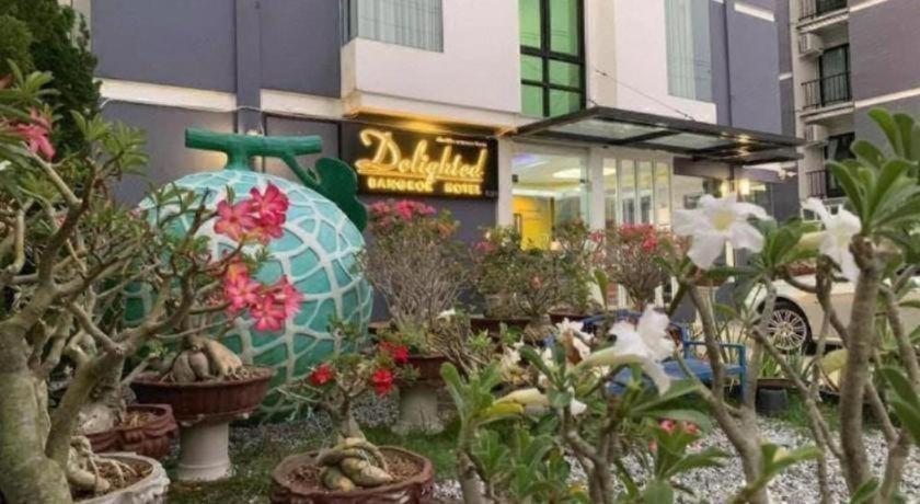 Hotel Delighted 3*