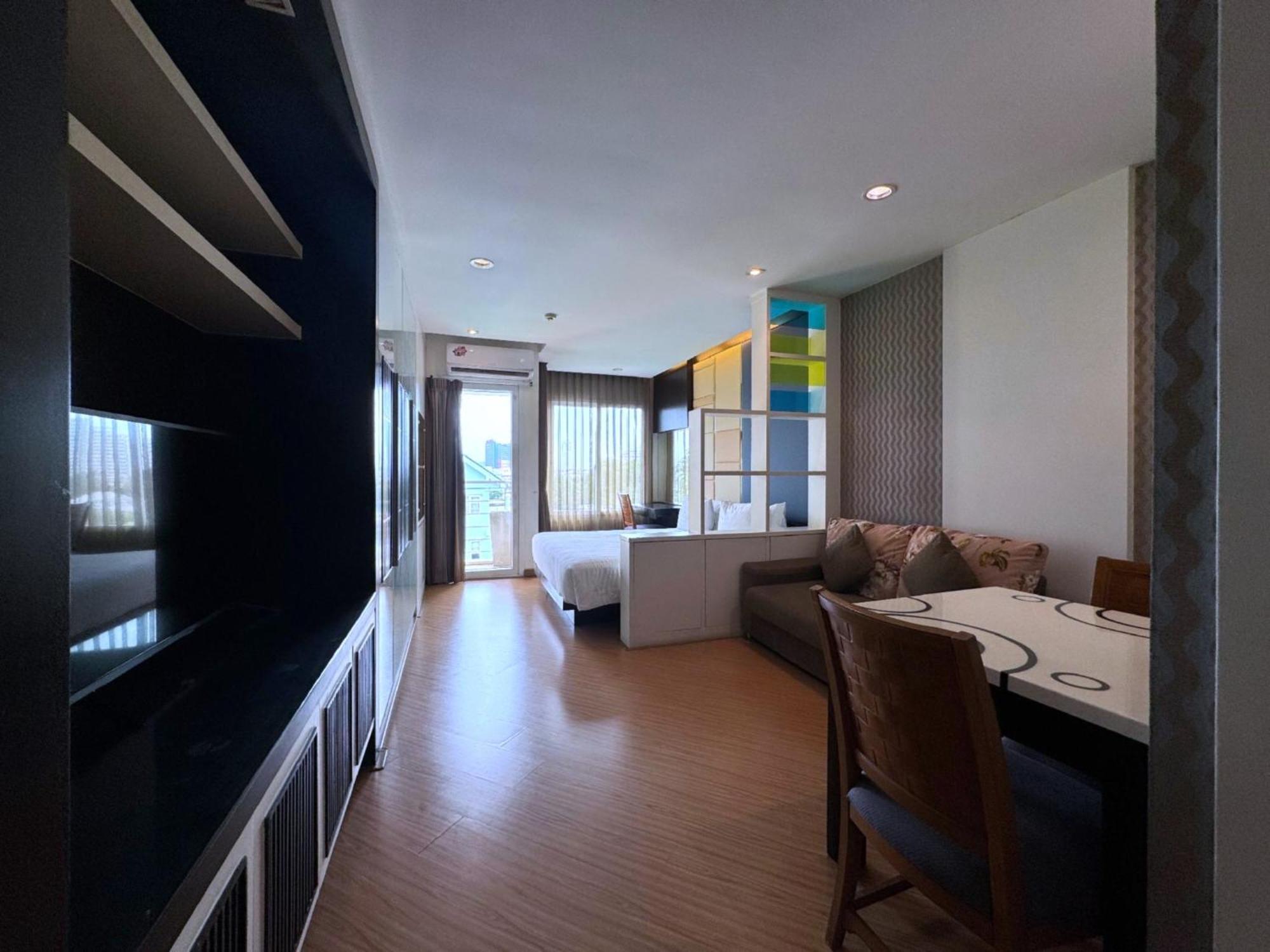 The Sunreno Hotel Bangkok