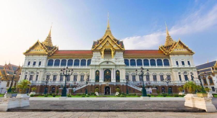The Twins Hostel 2* Bangkok