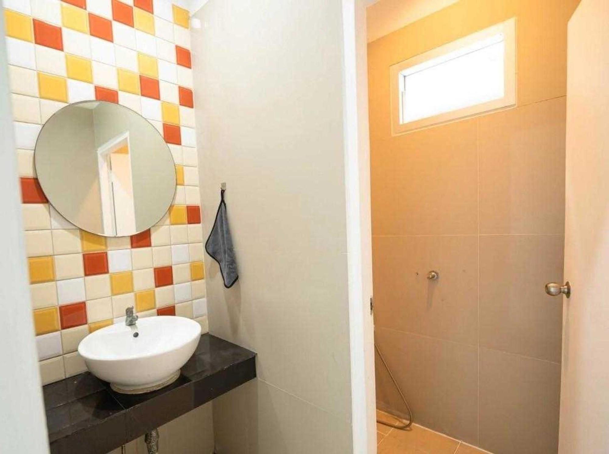 Roomquest Sukhumvit 50 Hotell Bangkok