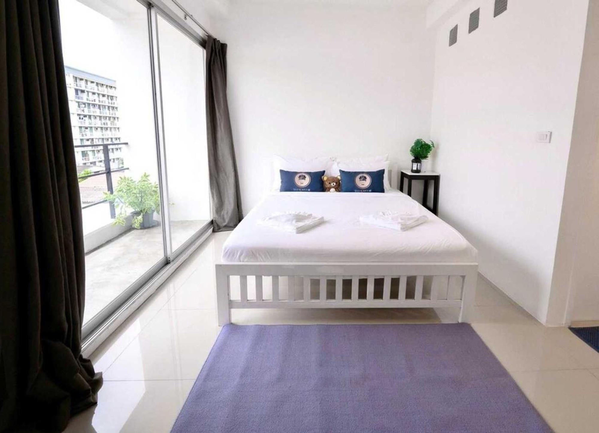 Roomquest Sukhumvit 50 4*