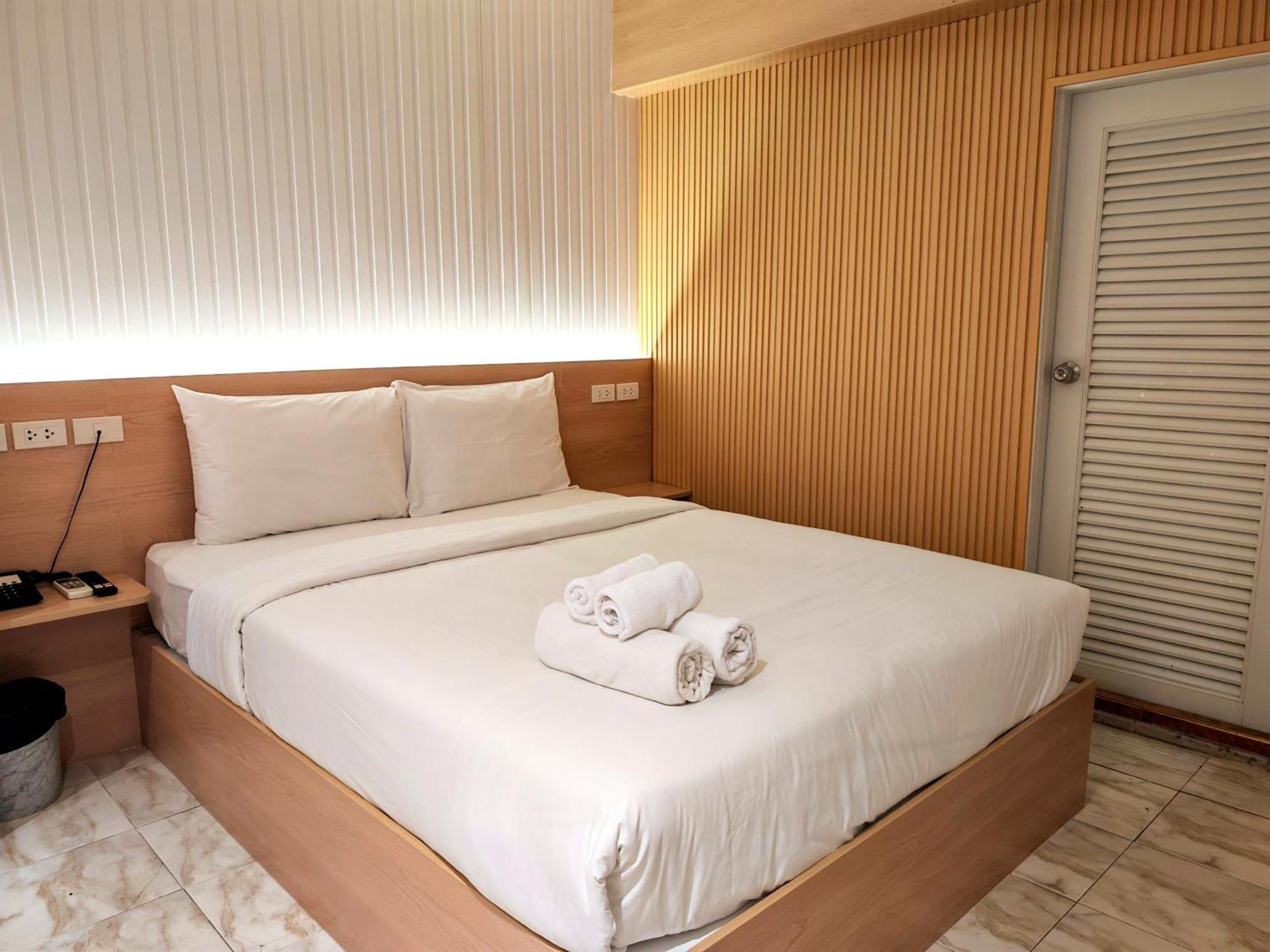 Hotel Thrive