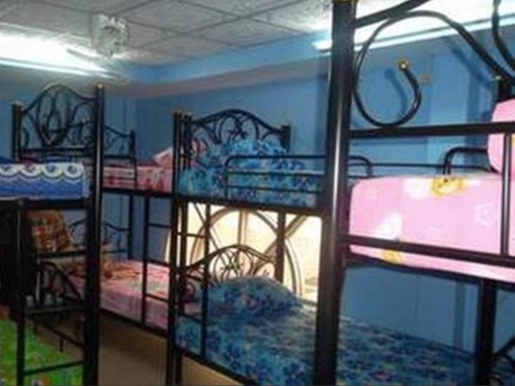 Hostal Centaur *