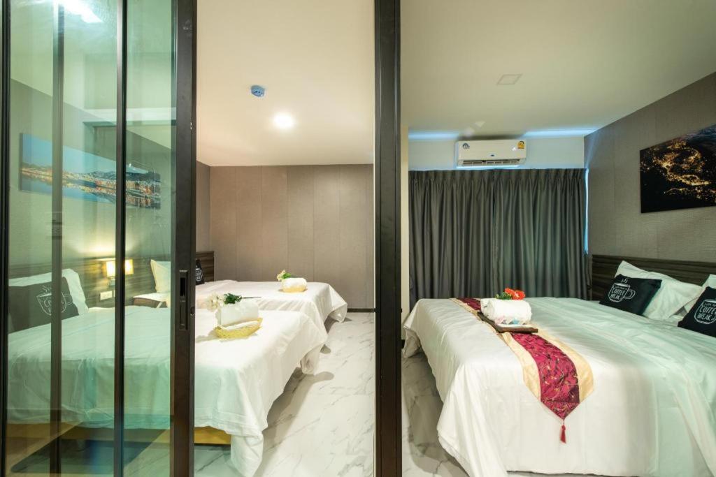 Metro Ratchada 36 Hotel