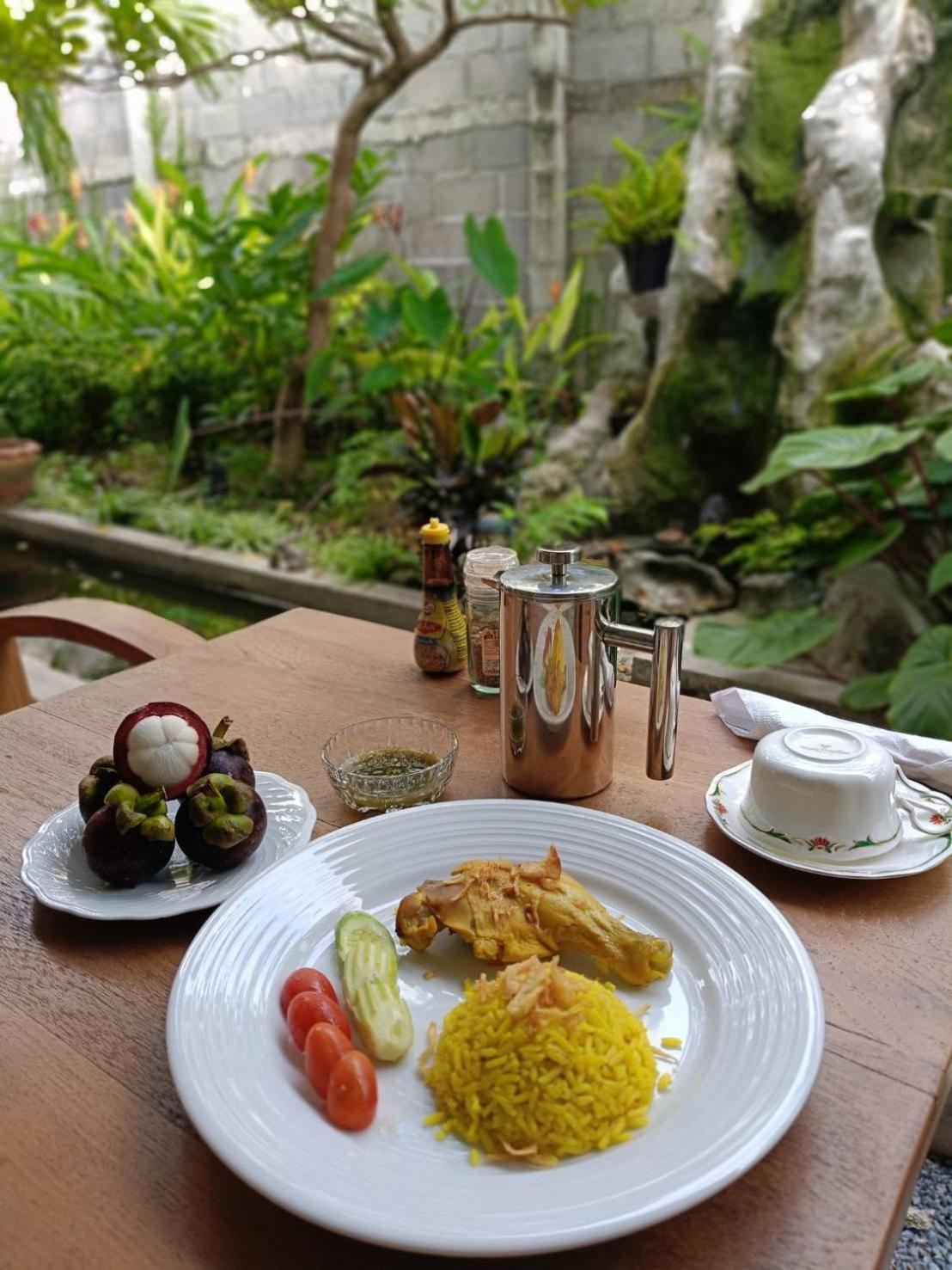 Hotel Baan Debtida *