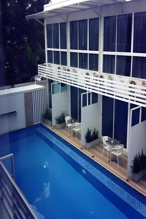 Pool @donmueang 3*