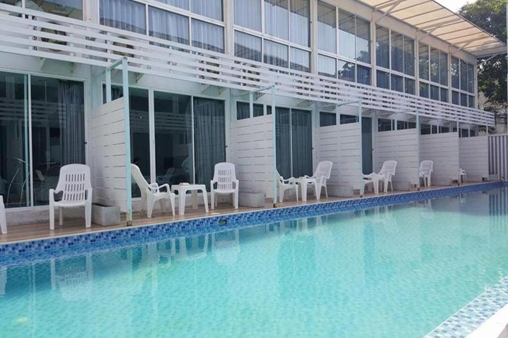 Pool @donmueang Hotel