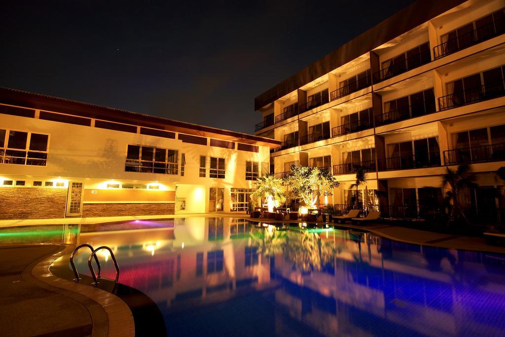 Bs Premier Airport 3*