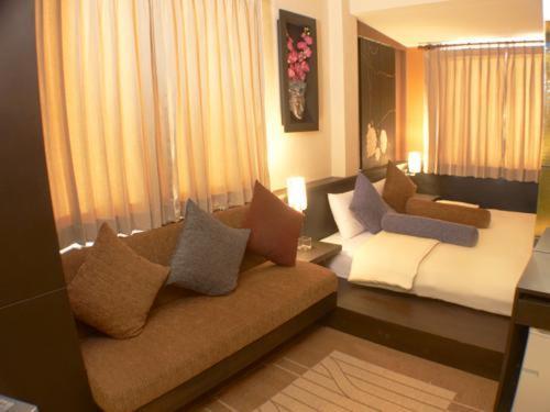Collection O Diamond House Khaosan Khách sạn 3*