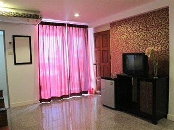 Banglumpoo Place 3*