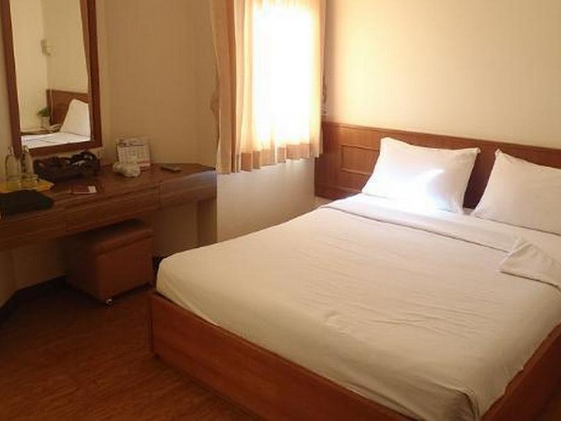 Guest house Muangphol Mansion