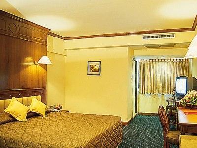 S.d. Avenue Hotel