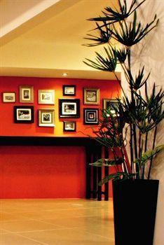Hostal Link Corner *